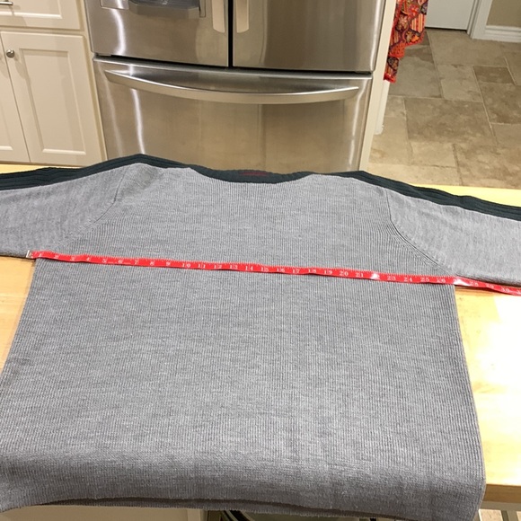 Nevada size 44 heavy acrylic sweater. Fits like Xl see photos measurements. - Picture 7 of 14
